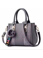 شنطه نسائية مطرزه فاخرة