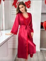 Alternative view of مجموعة من قميص نوم ستان ناعم وانيق